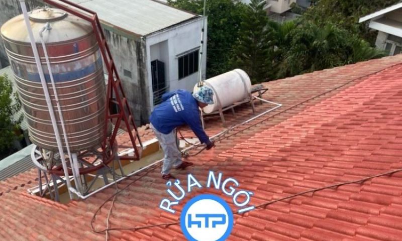 Có Nên Thuê Công Ty Vệ Sinh Mái Ngói Ở Vũng Tàu Không?